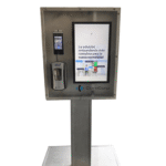 Modulo entrada y control de Aforo Incluye Speedface V5L-TI  Dispensador Automatico de Gel Antibaceterial Saxxon